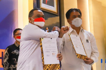 Kerjasama pengiriman...