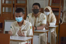 Pelaksanaan UAS di Tengah...