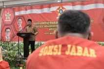 Hadiri Soksi Jabar,...
