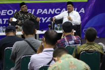 Diskusi Empat Pilar:...