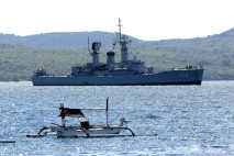 5 KRI Disiagakan dalam...