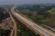 Progres Proyek Tol Cisumdawu...