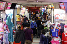 Pasar Tanah Abang Kembali...