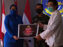 Kapal Api Grup Donasikan...
