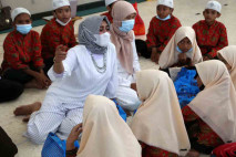 Potret Kerekatan Siti...