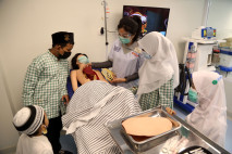 Anak Yatim Piatu Nikmati...