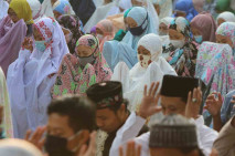 Antusias Warga Sunter...