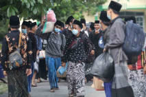 25 Ribu Santri Lirboyo...