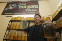 Kisah Sukses, Owner...
