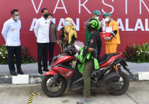 Jokowi Tinjau Pelaksanaan...