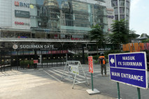 Terdampak PPKM Darurat,...