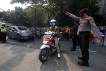 Petugas Gabungan Putar...