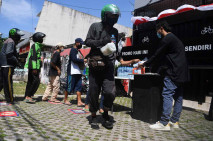 Aksi Peduli Berbagi...