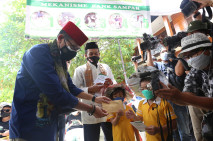 Pemanfaatan Sampah Menjadi...