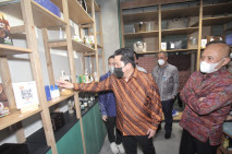 Menteri BUMN dan Menkop...