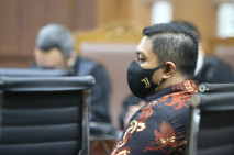 Sidang Dakwaan Stepanus...
