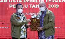 Penyerahan Data Pemilu...