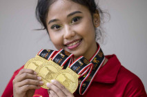 Pesenam Artistik Putri...