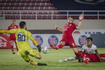 Arema FC Bungkam Persija...