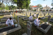 Kerja Bakti Jelang Peringatan...