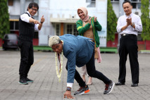 Raih Medali Emas PON...
