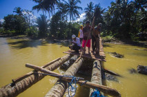 Jembatan Permanen Penghubung...