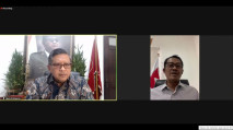 Bicara di Webinar Partai...