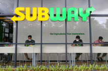 Restoran Subway Kini...