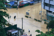 Malaysia Dilanda Banjir,...