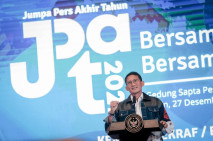 Menparekraf Targetkan...