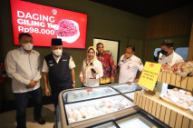 Ketua KADIN DKI Diana...
