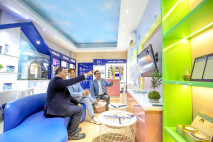 Dulux Resmikan Experience...
