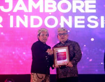 Strategi Komunikasi...