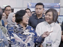Paparkan Peran dalam...