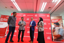 Jawab Kebutuhan Nasabah,...
