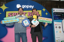 Aplikasi GoPay Hadirkan...