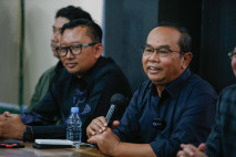 Saiful Mujani Penuhi...