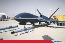 Drone Serang Tempur...