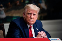 Donald Trump Siap Come...