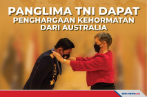 Panglima TNI Dapat Penghargaan...