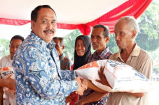 Warga Terdampak Corona...
