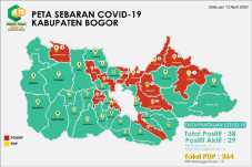 13 Kecamatan di Kabupaten...