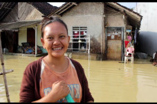 6 Jam Diguyur Hujan,...