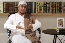 5 Hadis Populer Tentang...