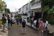 Tanah dan Rumah Bakal...