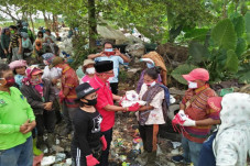Pemulung di Pematangsiantar...
