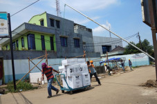 Jalan di Desa Bojong...