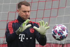 Bos Muenchen Yakin Manuel...