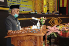 Wakil Wali Kota Ayat...