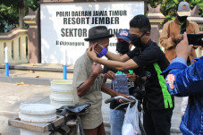 Komunitas Arek Kencong...